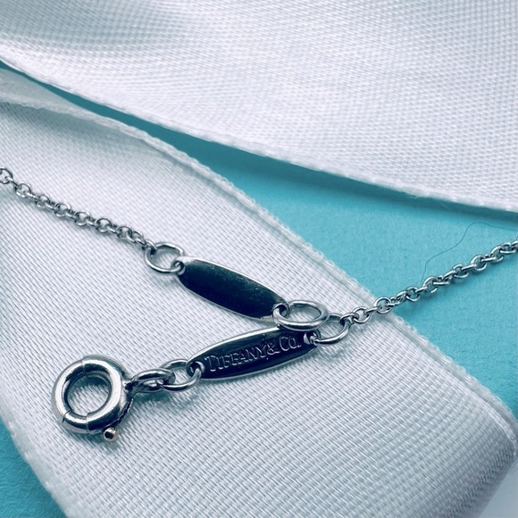 RARE Tiffany & Co. Platinum Rock Crystal Sevillana Necklace 17” with Packaging - Picture 7 of 9